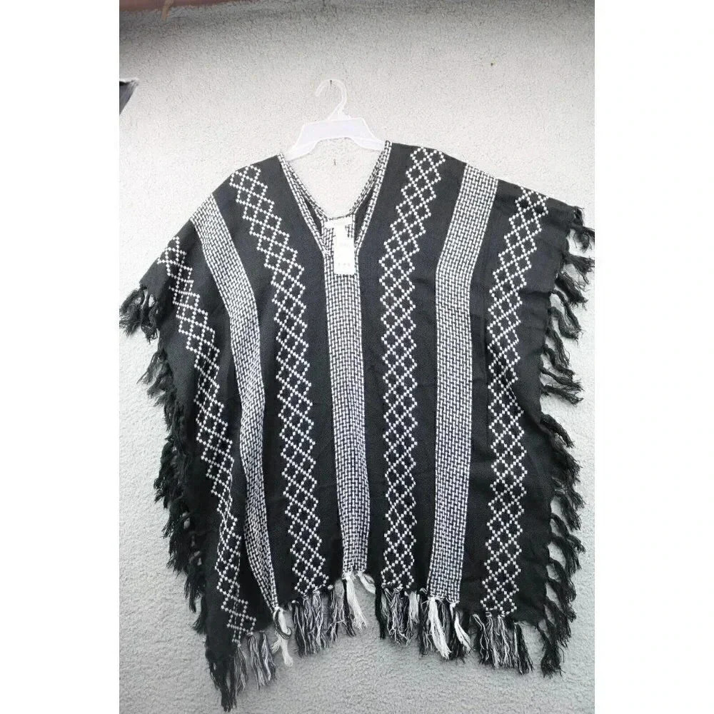 Mud Black Diamond Striped Poncho Fringed One Size